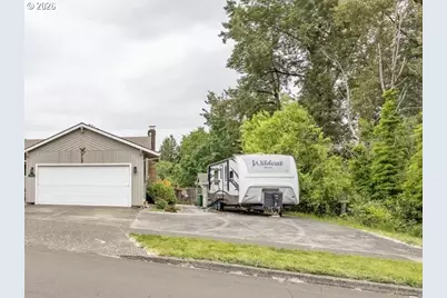 2331 SW 27th Dr, Gresham, OR 97080 - Photo 2