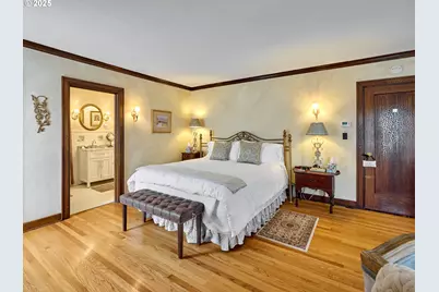 809 NE Evans St, McMinnville, OR 97128 - Photo 18