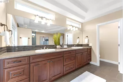 17833 Marylcreek Dr, Lake Oswego, OR 97034 - Photo 22