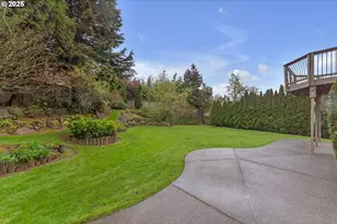 17833 Marylcreek Dr, Lake Oswego, OR 97034 - Photo 34