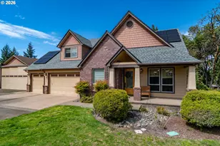 762 Southridge Wy, Roseburg, OR 97470 - Photo 2