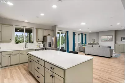 124 W 20th Way, La Center, WA 98629 - Photo 14