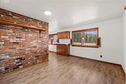 17753 Powers Creek Loop Rd, Silverton, OR 97381 - Photo 8