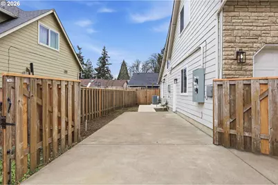 520 Ethan Ct, Springfield, OR 97477 - Photo 42