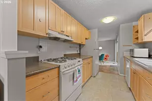 4212 SW Garden Home Rd, Portland, OR 97219 - Photo 6