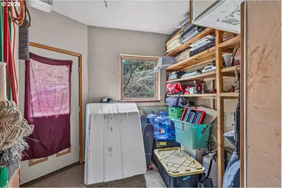 7007 Placer Rd, Wolf Creek, OR 97497 - Photo 26