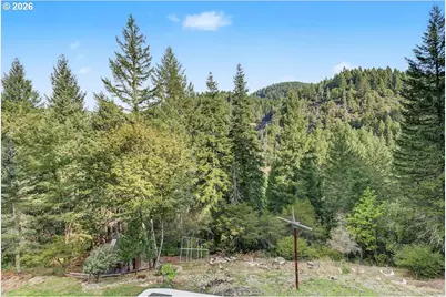 7007 Placer Rd, Wolf Creek, OR 97497 - Photo 12