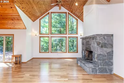 29409 E Edgewater Dr, Mount Hood Village, OR 97067 - Photo 12