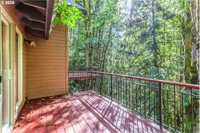 29409 E Edgewater Dr, Mount Hood Village, OR 97067 - Photo 26