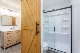 29409 E Edgewater Dr, Mount Hood Village, OR 97067 - Photo 20