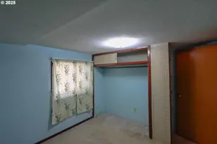 2932 Ash St, North Bend, OR 97459 - Photo 12
