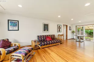 3431 NE 132nd Ave, Portland, OR 97230 - Photo 6