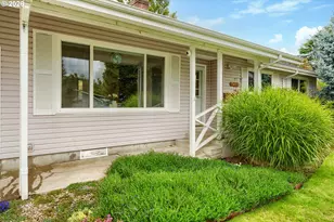 3431 NE 132nd Ave, Portland, OR 97230 - Photo 2