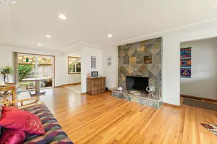 3431 NE 132nd Ave, Portland, OR 97230 - Photo 4
