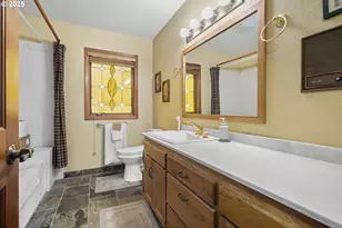 69944 Meadow View Rd, Sisters, OR 97759 - Photo 20