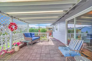 1104 Stanfield Rd, Woodburn, OR 97071 - Photo 14