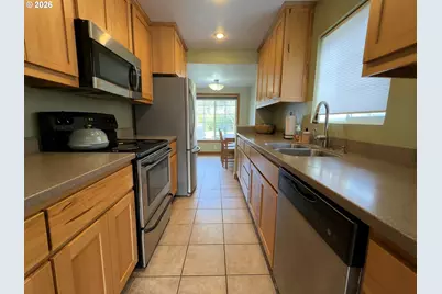 945 2nd St, Bandon, OR 97411 - Photo 12