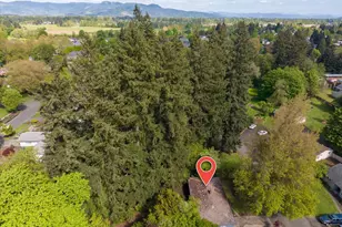 237 Myoak Dr, Eugene, OR 97404 - Photo 28