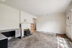 237 Myoak Dr, Eugene, OR 97404 - Photo 6