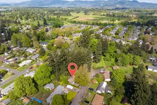 237 Myoak Dr, Eugene, OR 97404 - Photo 30