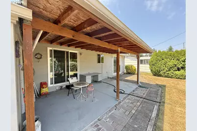 1662 Umpqua Rd, Woodburn, OR 97071 - Photo 16