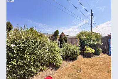 1662 Umpqua Rd, Woodburn, OR 97071 - Photo 18