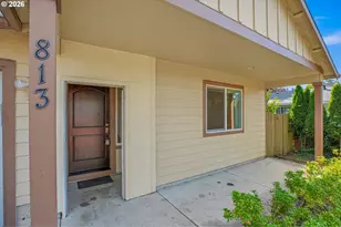 813 NE 194th Ave, Portland, OR 97230 - Photo 4