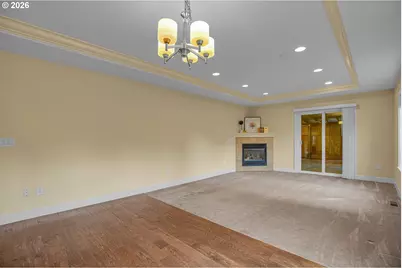 813 NE 194th Ave, Portland, OR 97230 - Photo 8