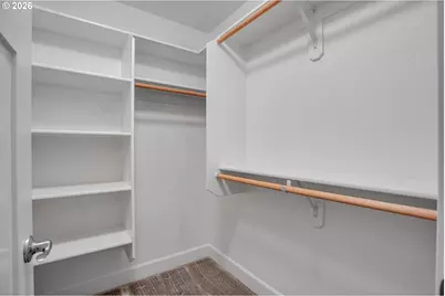813 NE 194th Ave, Portland, OR 97230 - Photo 26