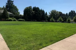13275 SW Davies Rd, Beaverton, OR 97008 - Photo 12