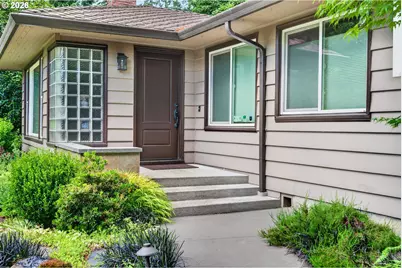 10408 SW 53rd Ave, Portland, OR 97219 - Photo 8