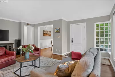 10408 SW 53rd Ave, Portland, OR 97219 - Photo 12