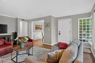 10408 SW 53rd Ave, Portland, OR 97219 - Photo 12