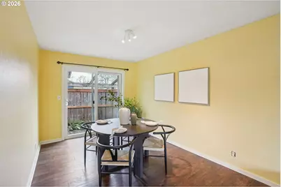 330 NW 14th St, McMinnville, OR 97128 - Photo 10