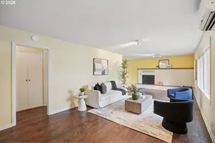 330 NW 14th St, McMinnville, OR 97128 - Photo 6