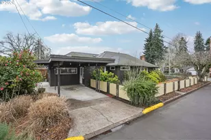 330 NW 14th St, McMinnville, OR 97128 - Photo 2