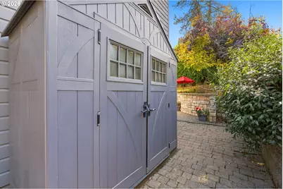 1610 Oak St, Lake Oswego, OR 97034 - Photo 38