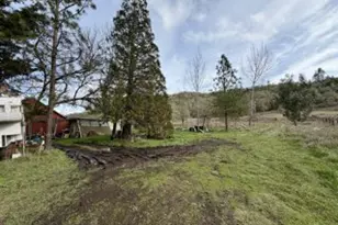3800 Happy Valley Rd, Roseburg, OR 97471 - Photo 14