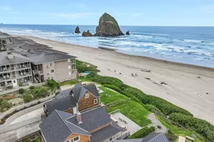 1396 Pacific Ave, Cannon Beach, OR 97110 - Photo 14