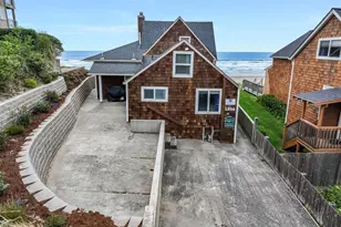 1396 Pacific Ave, Cannon Beach, OR 97110 - Photo 1