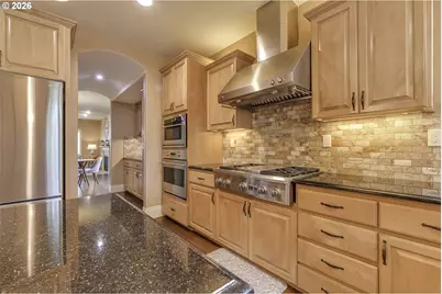 16726 NW Vetter Dr, Portland, OR 97229 - Photo 12