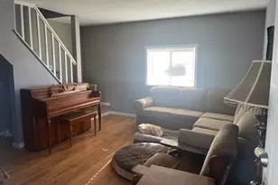 395 S Larch Pl, Yamhill, OR 97148 - Photo 6