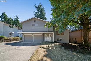6642 Oakridge Dr, Gladstone, OR 97027 - Photo 2