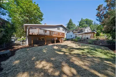 6642 Oakridge Dr, Gladstone, OR 97027 - Photo 32