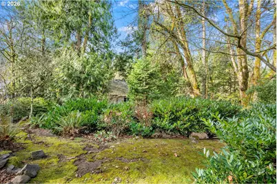 2714 SW Leah Ct, Portland, OR 97219 - Photo 28