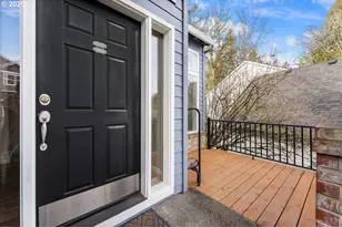 2714 SW Leah Ct, Portland, OR 97219 - Photo 24