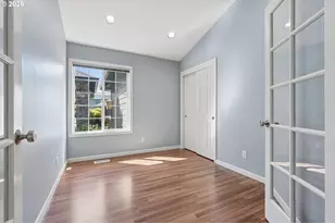 875 NE Eaglenest Ct, Hillsboro, OR 97124 - Photo 22