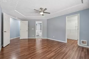 875 NE Eaglenest Ct, Hillsboro, OR 97124 - Photo 26