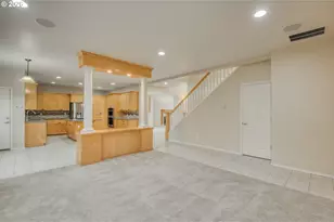 3637 NW Lansbrook Terrace, Portland, OR 97229 - Photo 14