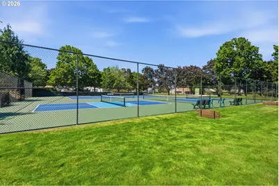 2115 NE 158th Pl, Portland, OR 97230 - Photo 44